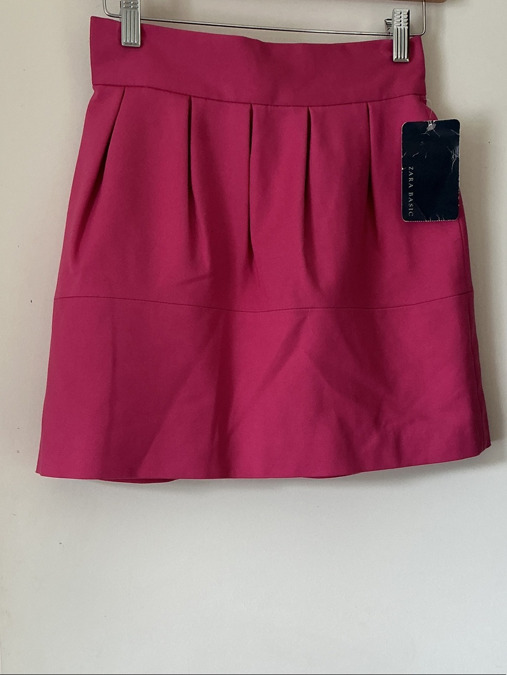Zara Fuchsia Pleated Mini Skirt